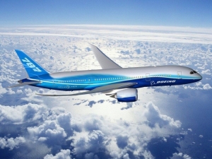 Сборная модель ZVEZDA Пассажирский авиалайнер Боинг 787-8 Дримлайнер, 1/144