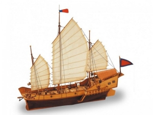Сборная деревянная модель корабля Artesania Latina RED DRAGON - CLASSIC COLLECTION, 1/60