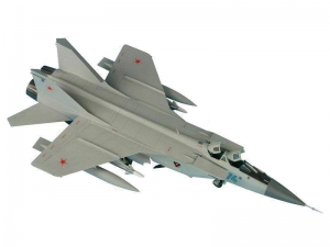 Сборная модель ZVEZDA Советский истребитель-перехватчик МиГ-31, подарочный набор, 1/72