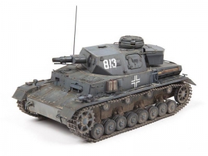 Сборная модель ZVEZDA Немецкий средний танк Т-IV E, 1/35