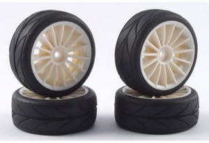 Fastrax Колеса туринг 1/10 - (15-спиц) 4шт - White