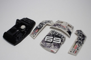 Kyosho Outer panel set (White/AXXE)