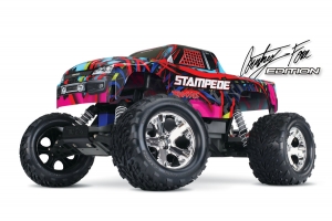 Stampede 1:10 COURTNEY FORCE EDITION 2WD Brushed TQ